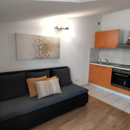 Apartments Kapetanovi Dvori Trogir Exterior photo