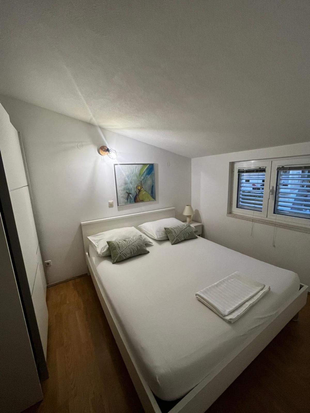 Kapetanovi Dvori Apartmán Trogir