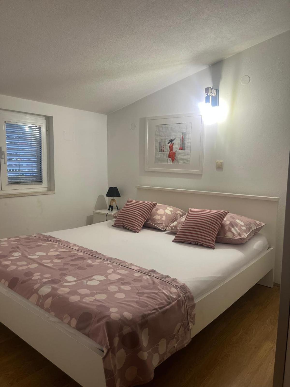 Kapetanovi Dvori Apartmán *