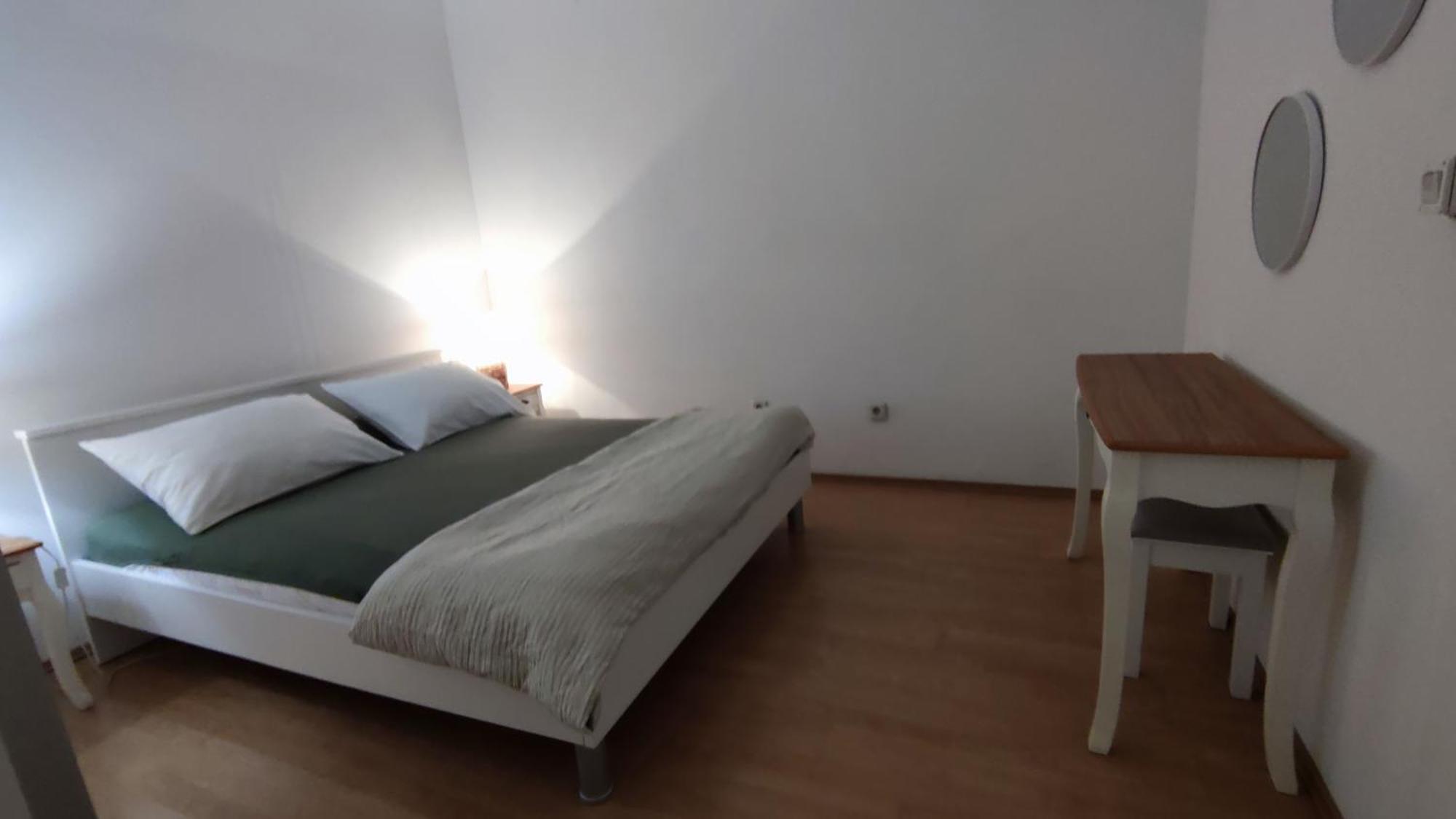 Kapetanovi Dvori