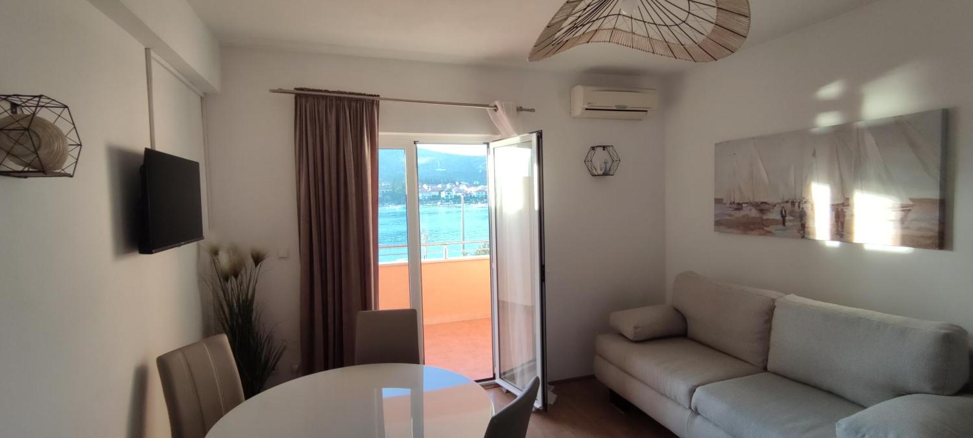 Kapetanovi Dvori * Trogir